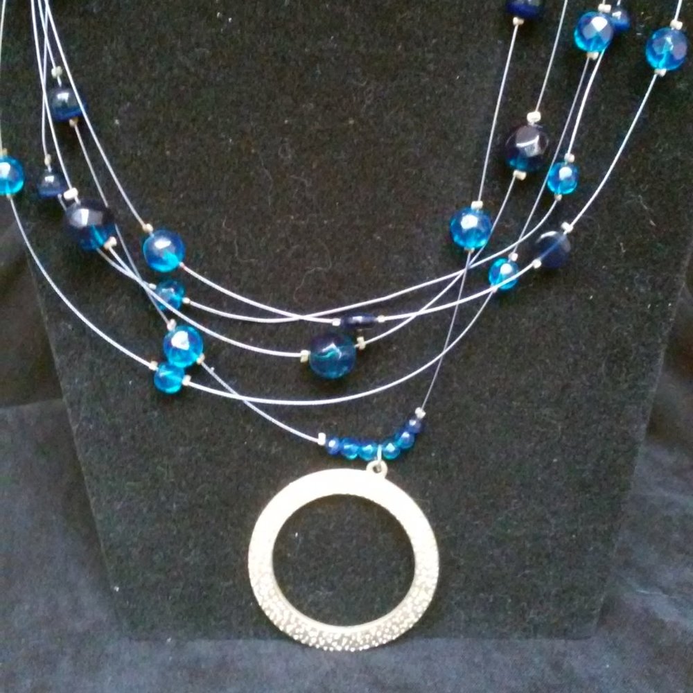Gold Circle Pendant Choker Necklace